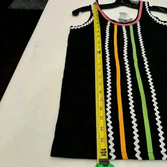 Vintage Phyllis Keitlen women’s Tric Trac black tank size medium. New with tags - Picture 8 of 9